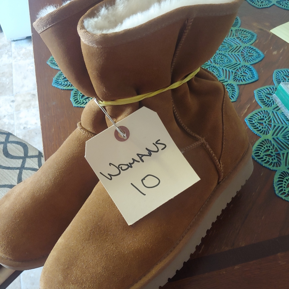Koolaburra UGGS